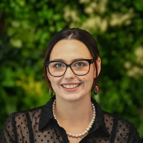 Lucy Hess